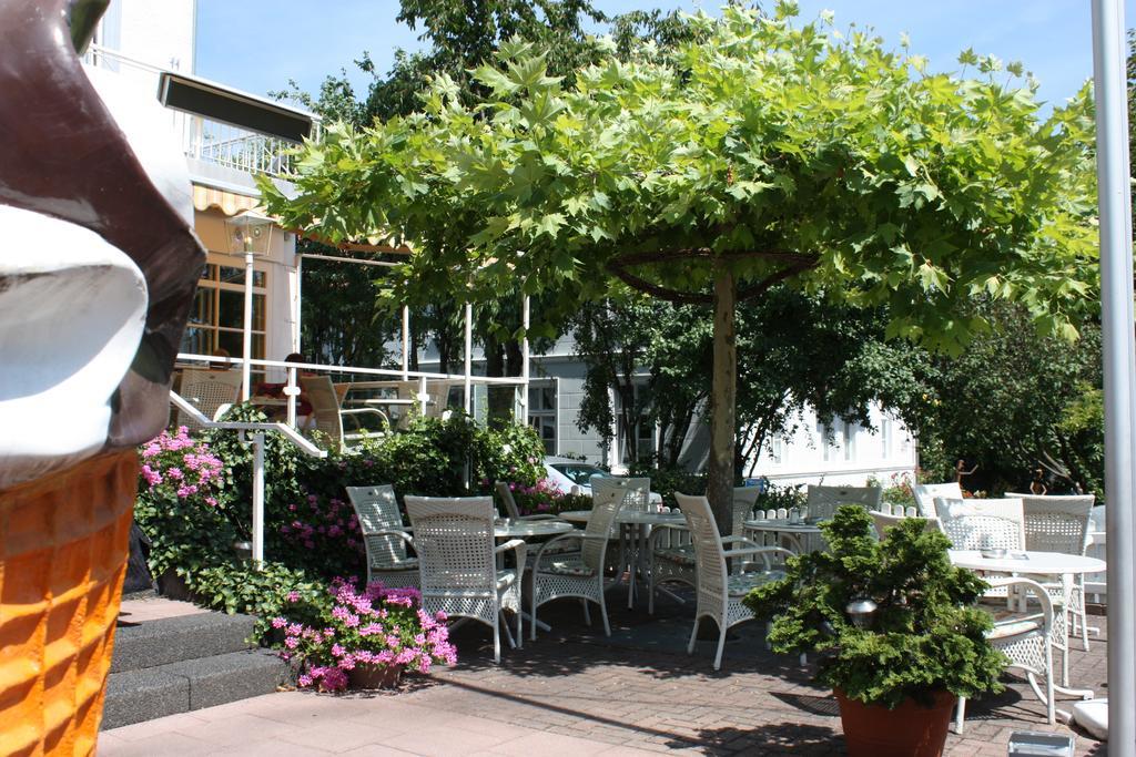Hotel Alleeschloesschen Bad Wildungen Dış mekan fotoğraf